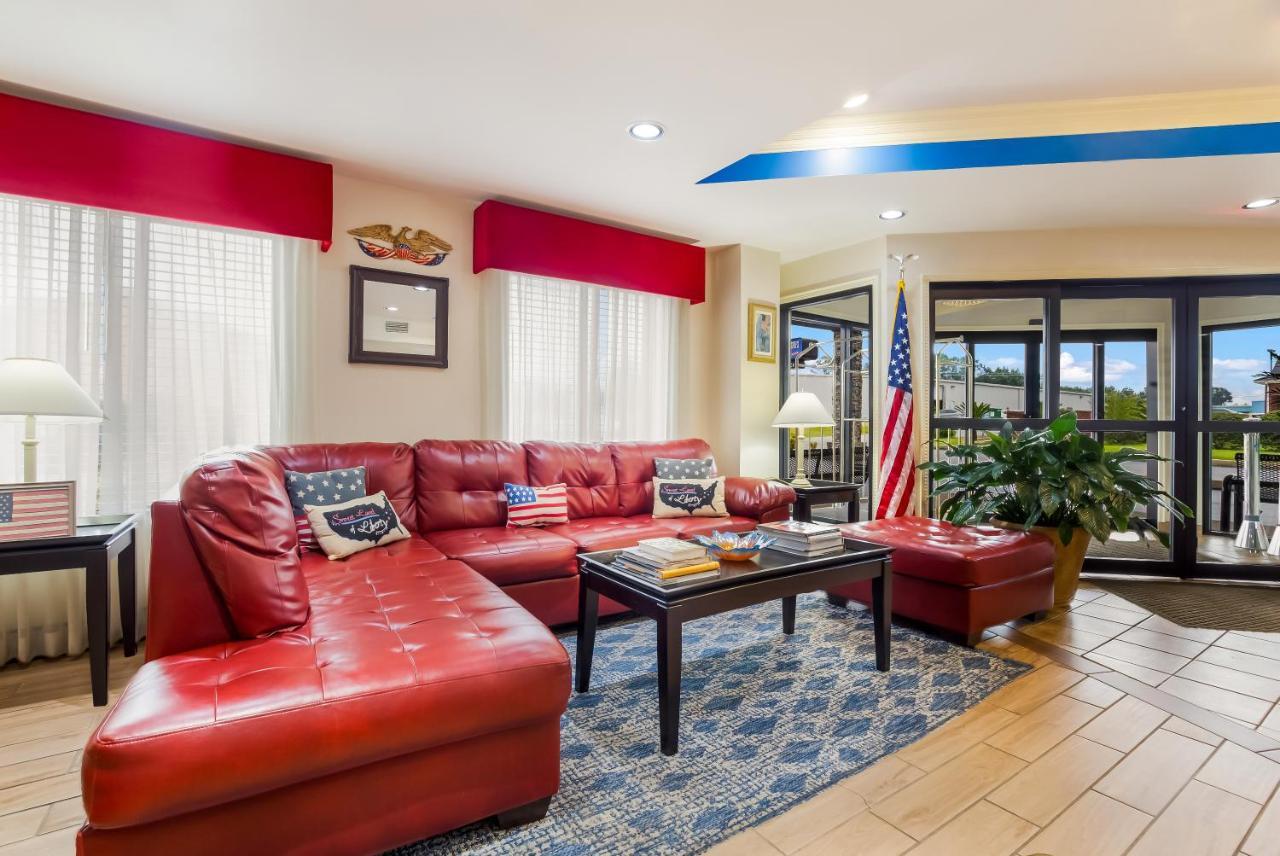 Hometown Inn Thomasville エクステリア 写真