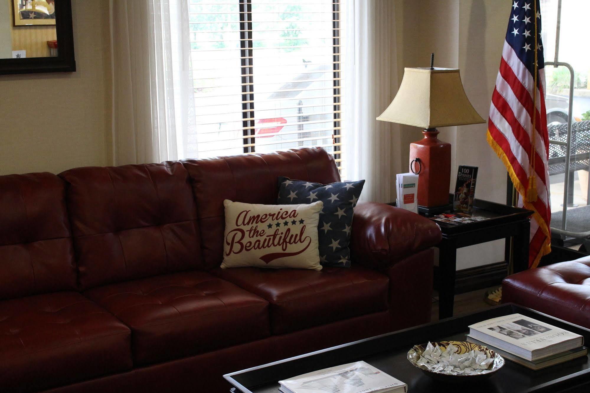 Hometown Inn Thomasville エクステリア 写真